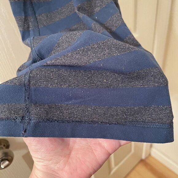 Lululemon Power Y Tank Top Gray and Teal Striped Women's Size 10 - Picture 12 of 13